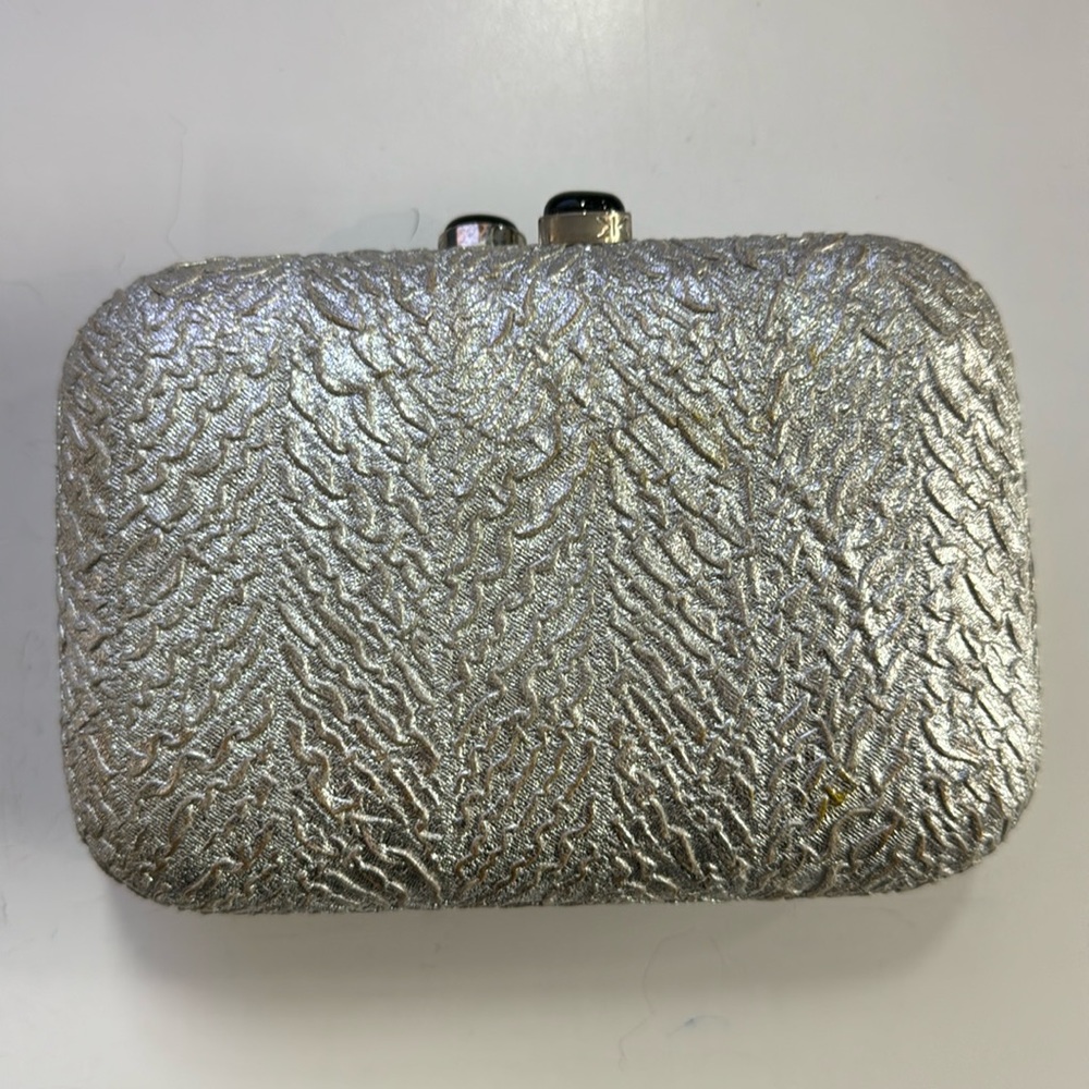 Kotur Clutch